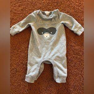 ‼️Mix and Match 3 items for $5‼️ Cat & Jack Newborn One Piece